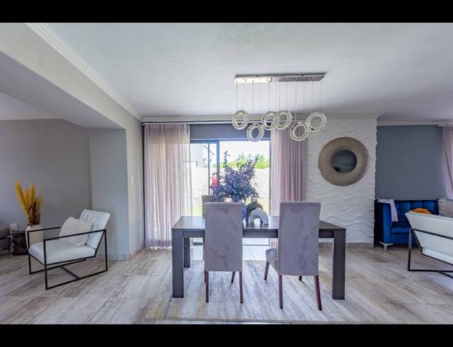 5 BEDROOM HOUSE FOR SALE IN COPPERLEAF ESTATE